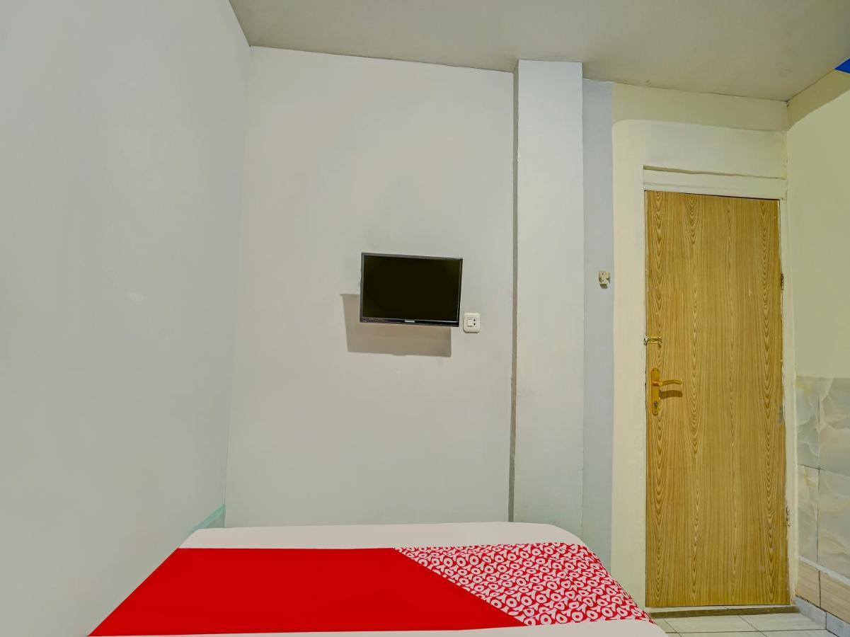 Oyo 90161 Hotel Lendosis Pipa Reja Angkatan 66 Palembang Dış mekan fotoğraf