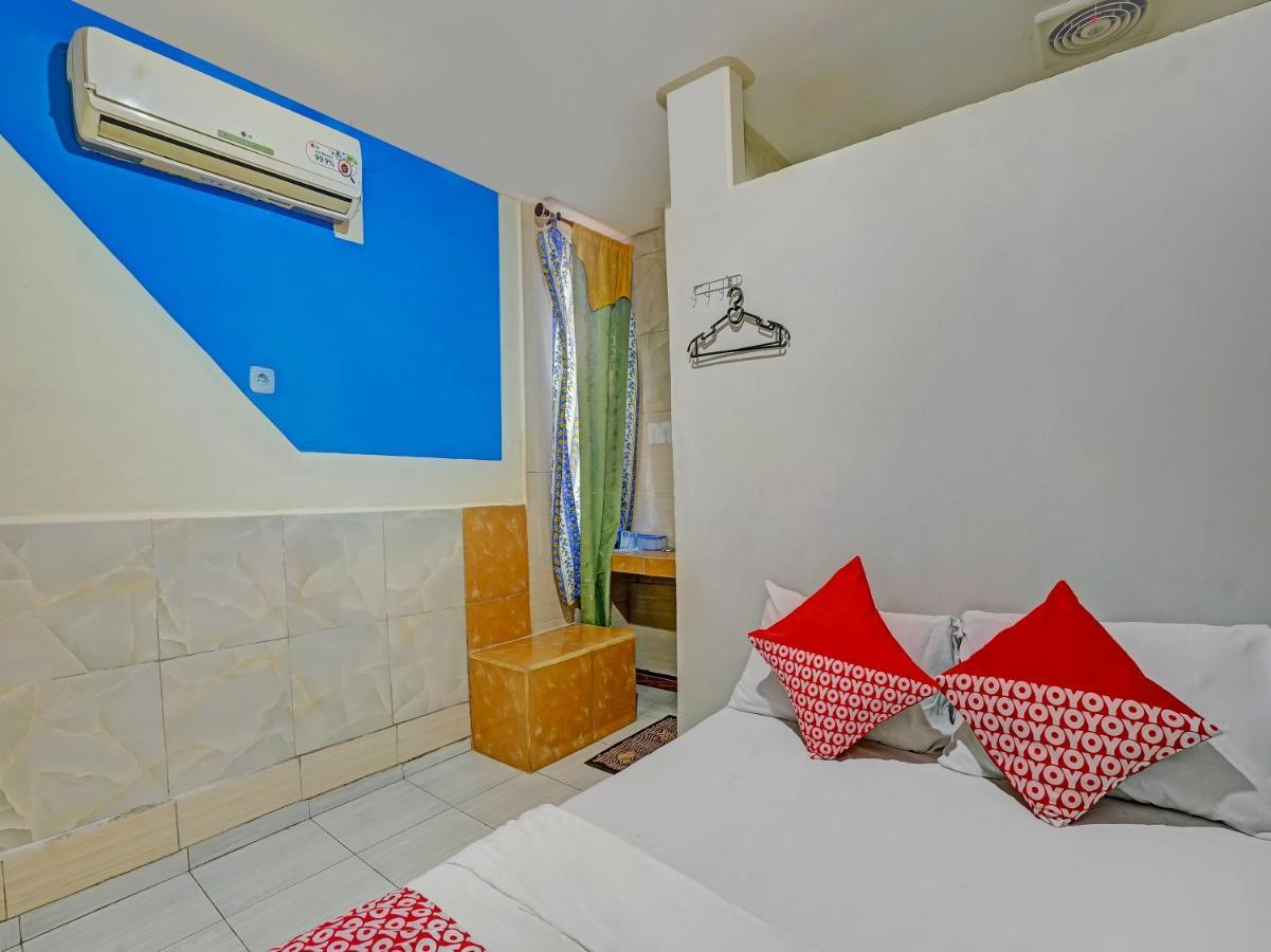 Oyo 90161 Hotel Lendosis Pipa Reja Angkatan 66 Palembang Dış mekan fotoğraf